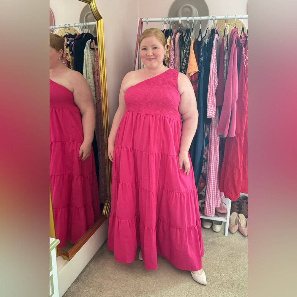 Elegant Pink One-Shoulder Maxi Dress